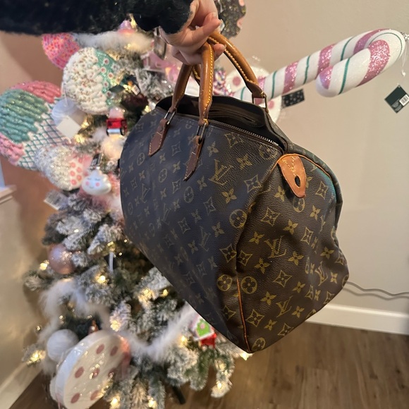 Authentic Louis Vuitton speedy bag - Picture 3 of 13